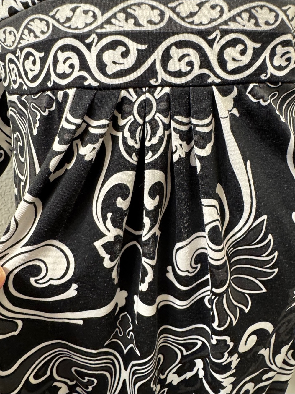 New York & Company Black and White Printed 3/4 Sleeve Midi Dress - Picture 3 of 8